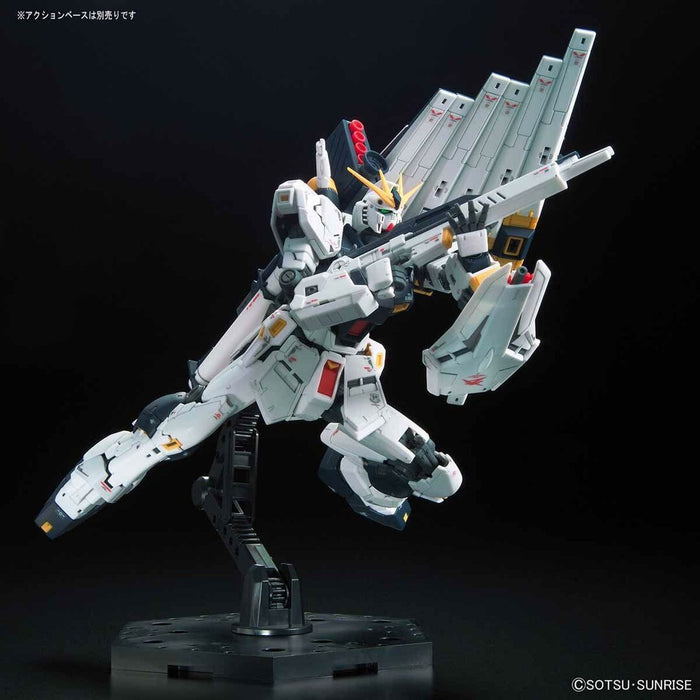 Bandai Gundam Model Kit, 1/144 RG RX-93 V NU Gundam RG32