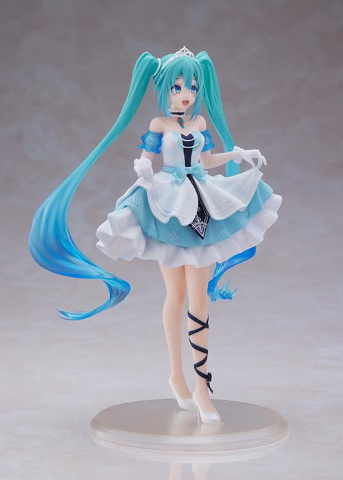 Taito Vocaloid Hatsune Miku (Cinderella) Wonderland Figure