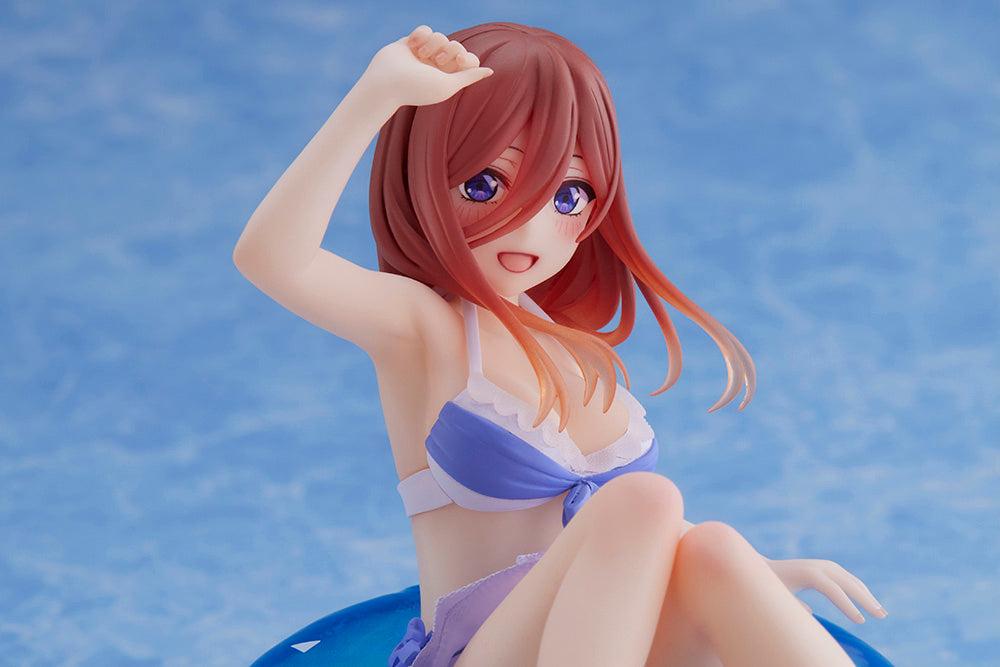 BANDAI BANPRESTO The Quintessential Quintuplets Aqua Float Girls Miku Nakano Figure