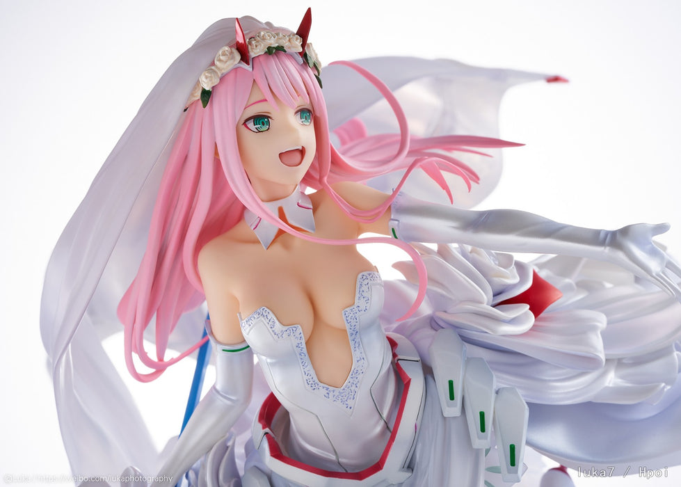 GOOD SMILE COMPANY Darling in the Franxx Zero Two (For My Darling) 1/7 Scale Figure