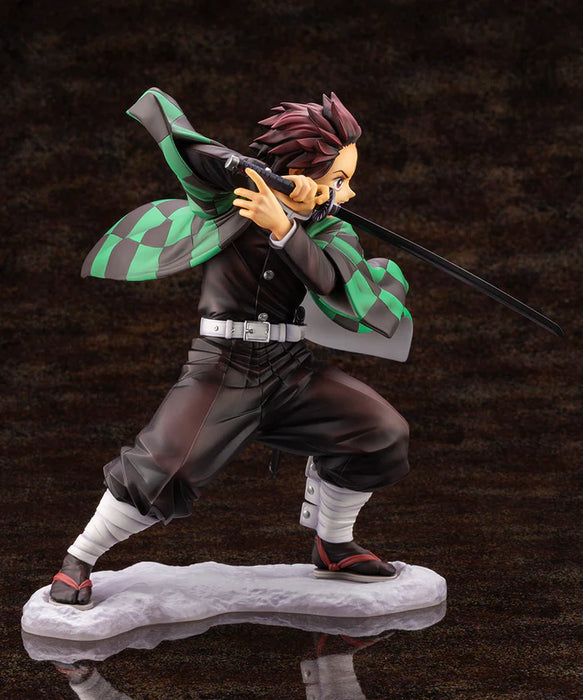 KOTOBUKIYA Demon Slayer: Kimetsu no Yaiba ArtFX J Tanjiro Kamado Figure