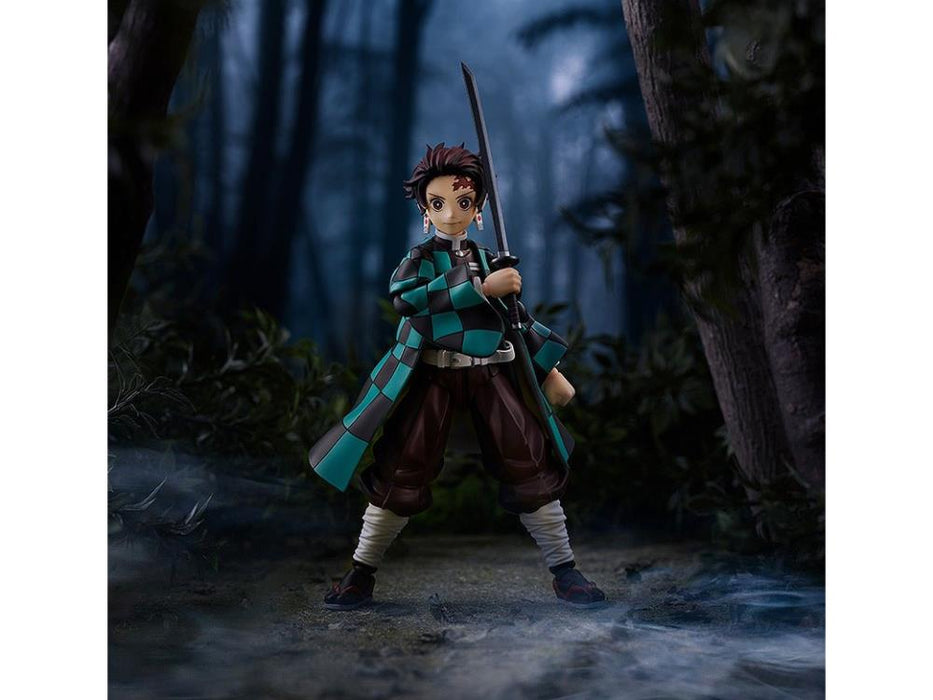 MAX FACTORY Demon Slayer: Kimetsu no Yaiba figma No.498-DX Tanjirou Kamado