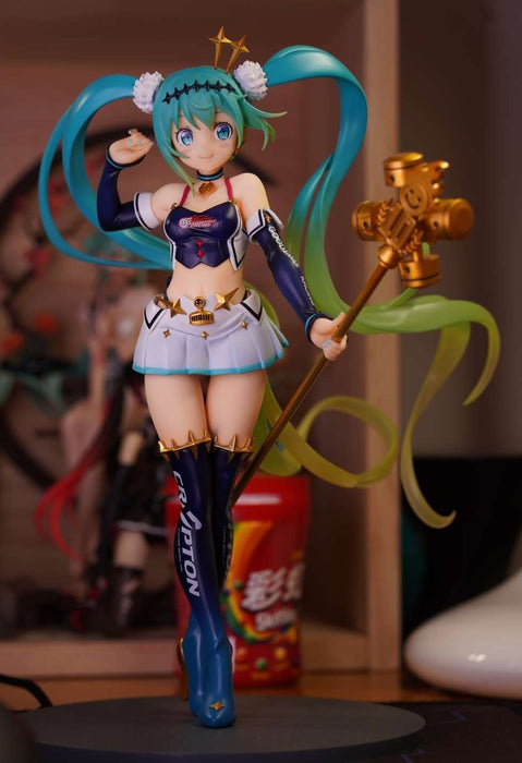 MAX FACTORY Vocaloid Hatsune Miku GT Project Racing Miku (2018 Summer Ver.) 1/7 Scale Figure