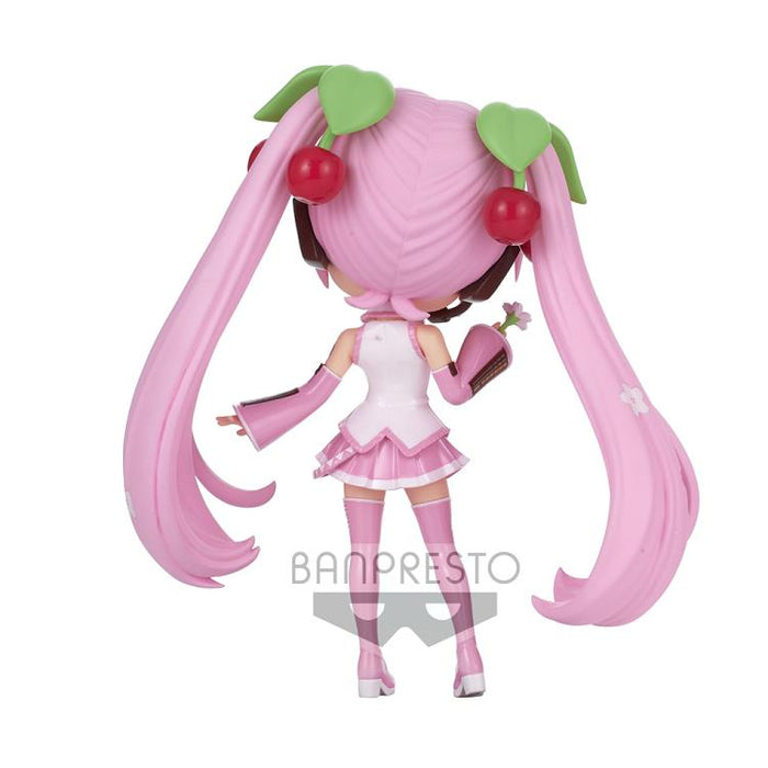 BANDAI BANPRESTO Vocaloid Q Posket Sakura Miku (Ver.A) FIGURE