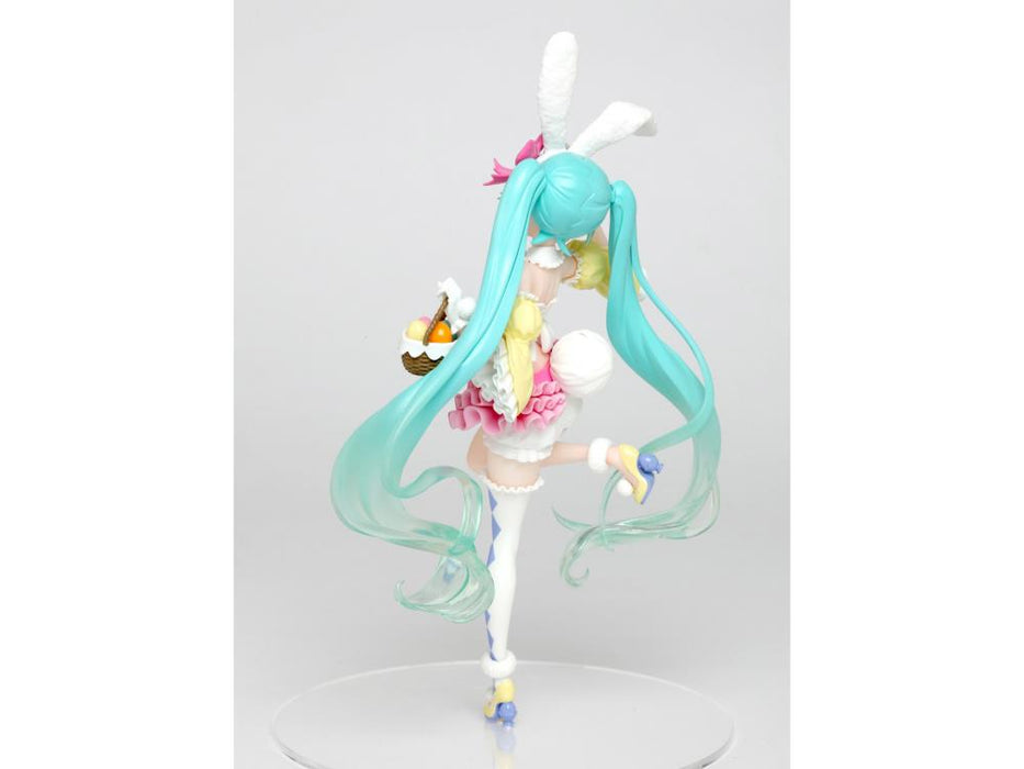 Taito Vocaloid Hatsune Miku (2nd Season Spring Ver.) Figure