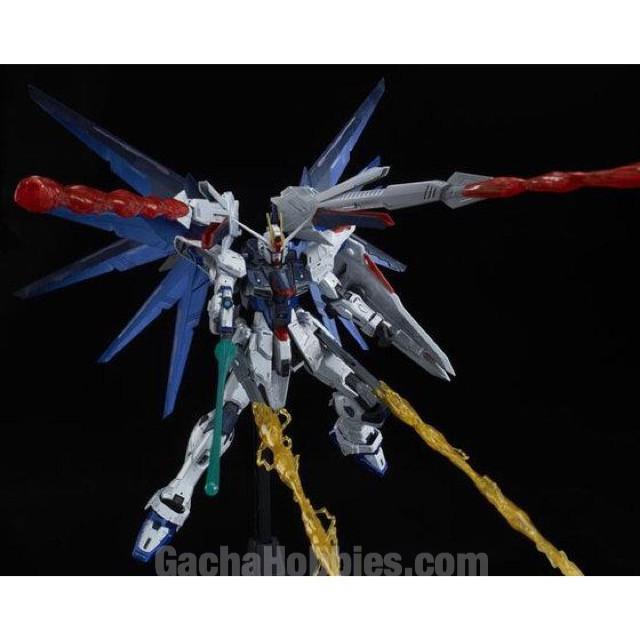 PRE-ORDER MG 1/100 Freedom Gundam Model Kit Set