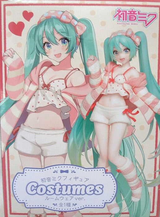 Taito Hatsune Miku Taito Miku Costumes room wear ver. Figure